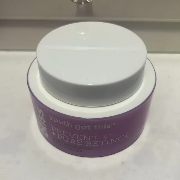 NWB 💜 Bliss Youth Got This Moisturizer - Picture 6 of 8